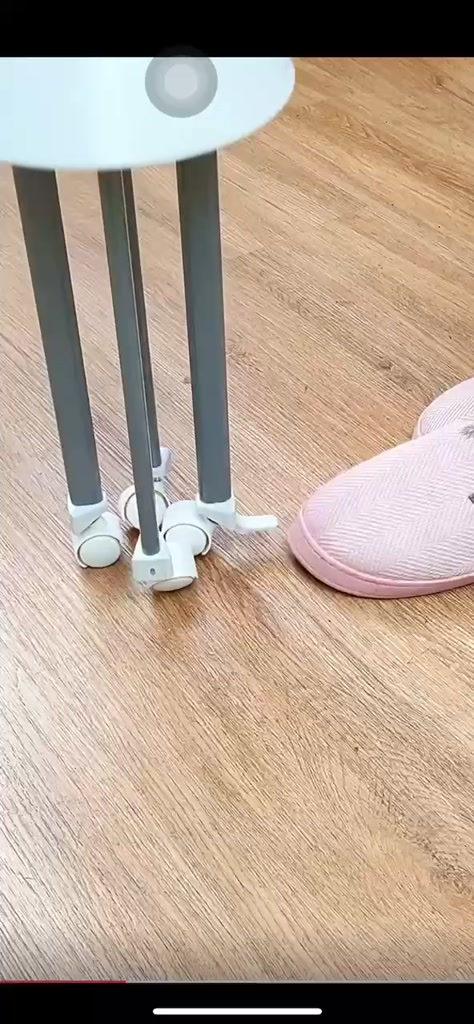 Varal Dobrável Portátil Giratório de Chão